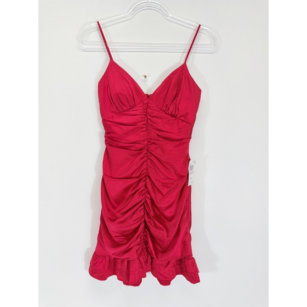 B. Darlin NWT Red Ruched Satin Bodycon Party Mini Dress Size 1/2 XS Homecoming